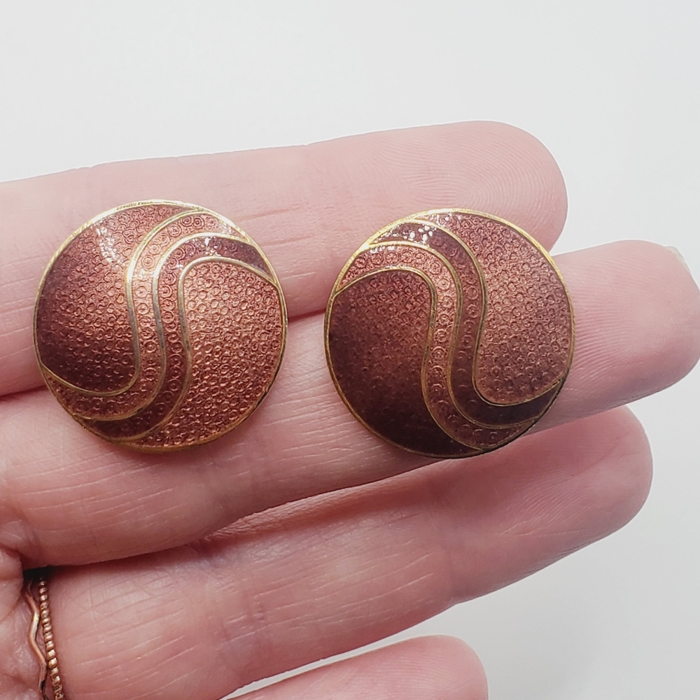 Vintage Cloisonne enamel gold earrings 80's mauve wine burgundy SITI stamped euc